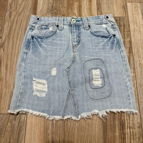 Levi's Jeans Denim Cut Off Skirt Paisley Patches Distressed - Picture 1 of 4
